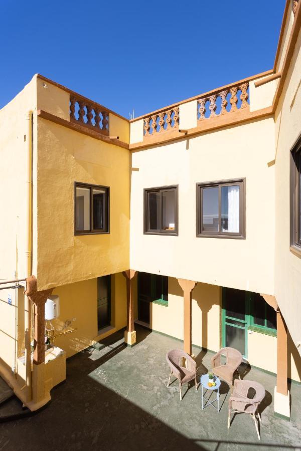 Home2Book La Cruz De Arafo, Bbq & Terrace Exterior photo