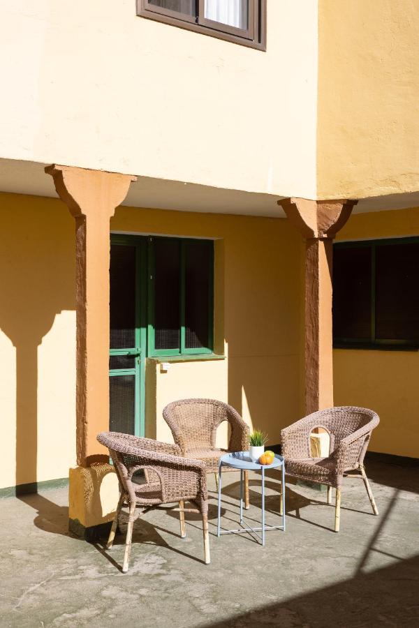 Home2Book La Cruz De Arafo, Bbq & Terrace Exterior photo